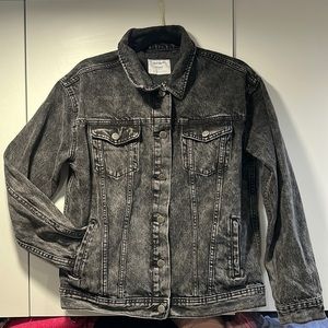 OLD NAVY BLACK ACID WASH BOYFRIEND DENIM JACKET